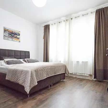 Διαμέρισμα Old Town Elegance *